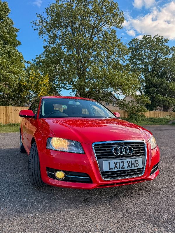 Audi, A3, Hatchback, 2012, Semi-Auto, 1968 (cc), 5 doors