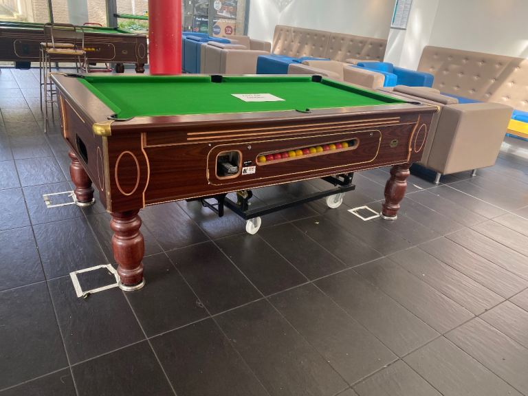 Simply pool tournament pool table
