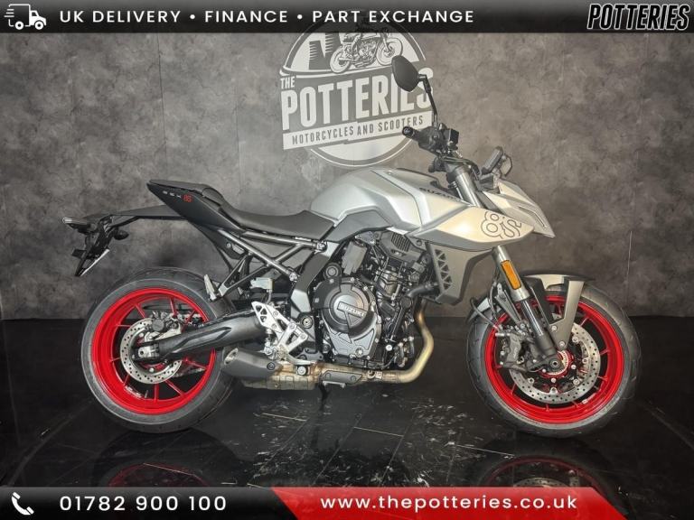 SUZUKI GSX-8S 2025 One bike at this Incredible price!