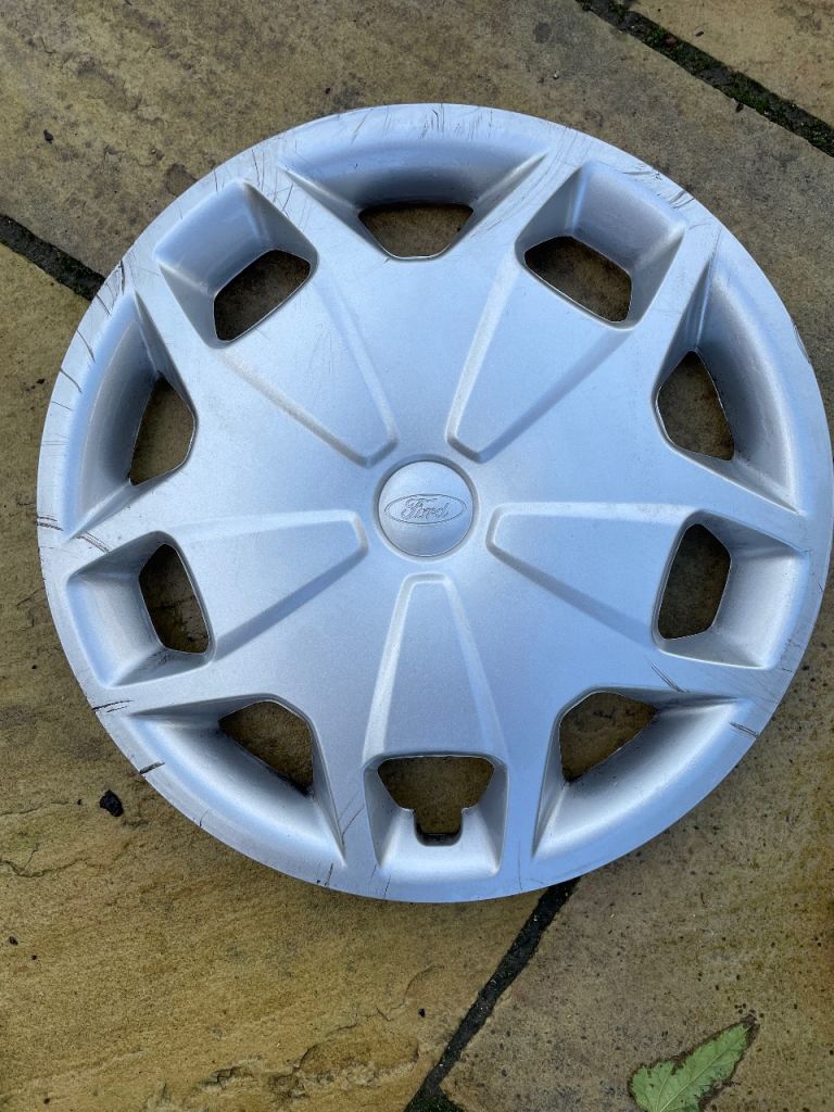 Ford 18” wheel trim 