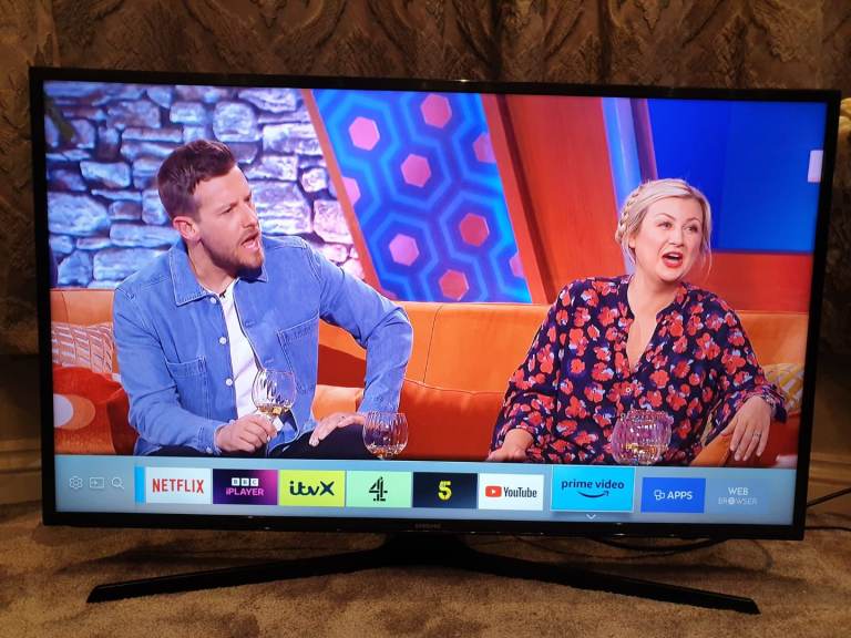 Samsung UHD 4K Smart 40inch TV 