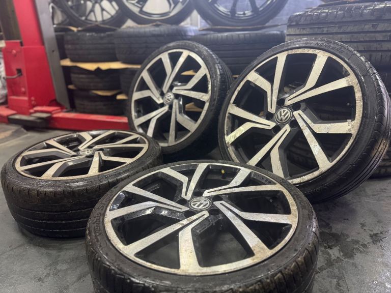 19” inch genuine Vw Brescia alloys wheels golf r gtd r line 5x112 caddy scirocco gti