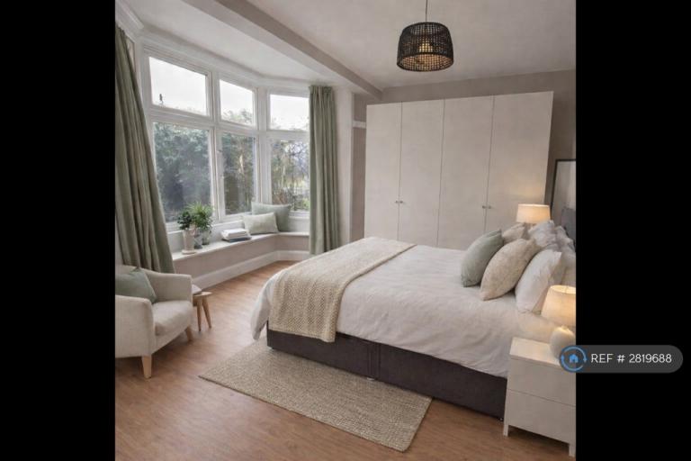 1 bedroom in Sandecotes Road, Poole, BH14 (#2819688)