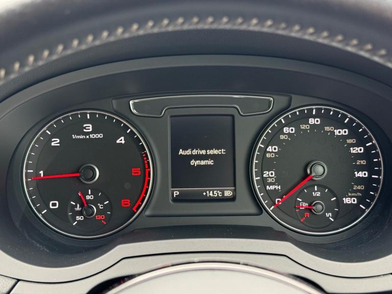 2016 Audi Q3 TDI QUATTRO S LINE S-TRONIC- DEMO +1 OWNER -£5K EXTRAS -CAMERA -CRUISE - Estate Dies...