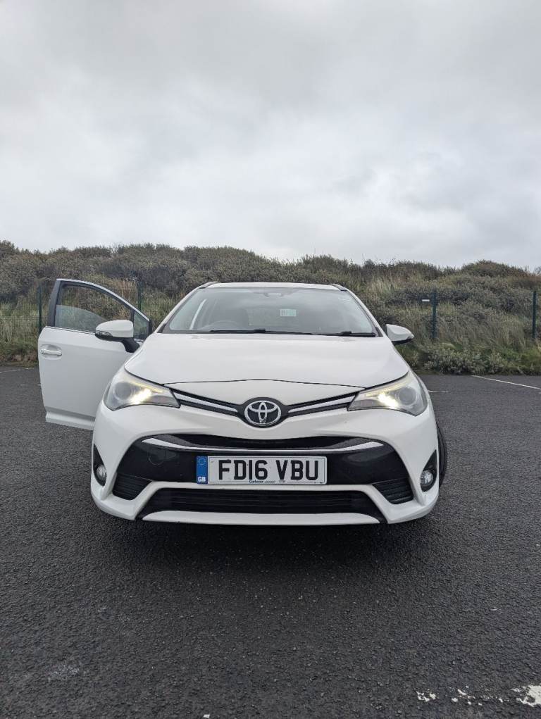 Toyota, AVENSIS, Estate, 2016, Manual, 1995 (cc), 5 doors