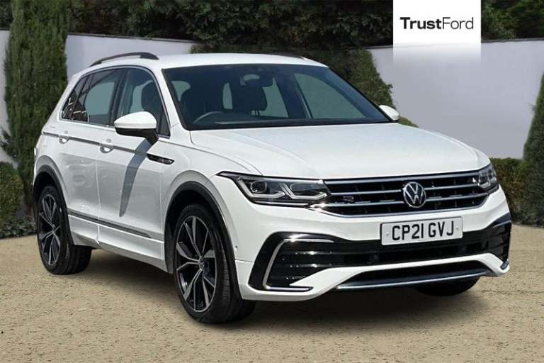 2021 Volkswagen Tiguan 2.0 TDI 4Motion R-Line 5dr DSG**REAR CAMERA - HEATED SEATS & STEERING WHEE...