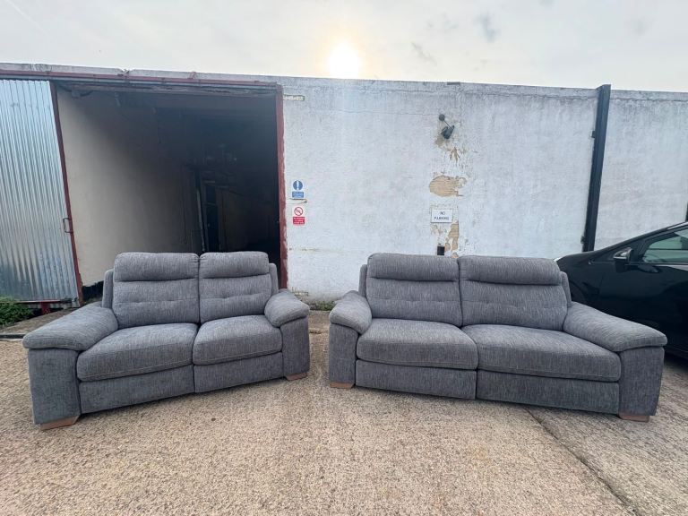 Grey SCS 3&2 recliner sofa set  DELIVERY AVAILABLE!