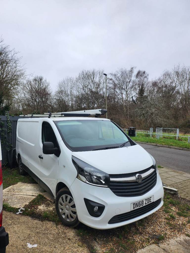 Vauxhall, VIVARO, Panel Van, 2018, Manual, 1598 (cc)