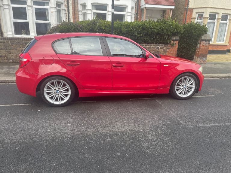 BMW, 1 SERIES, Hatchback, 2008, Manual, 1599 (cc), 5 doors