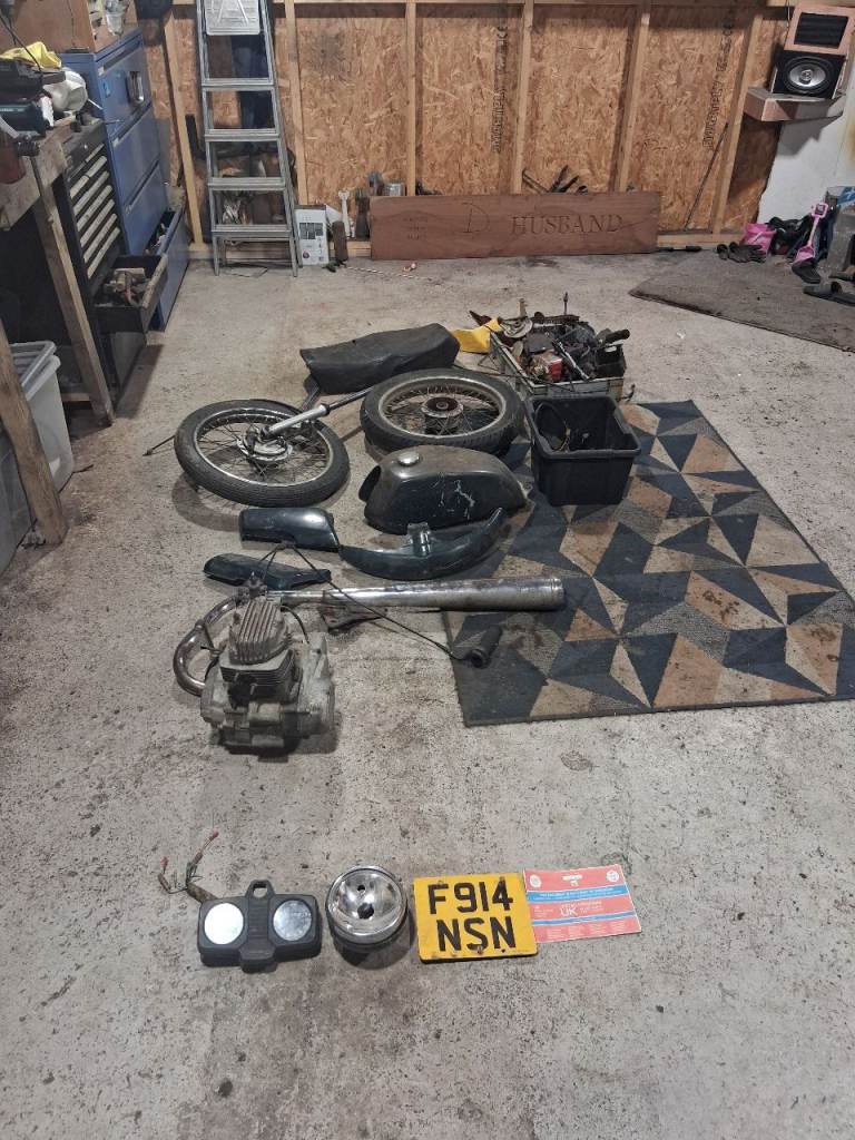 1989 honda cg125 spares