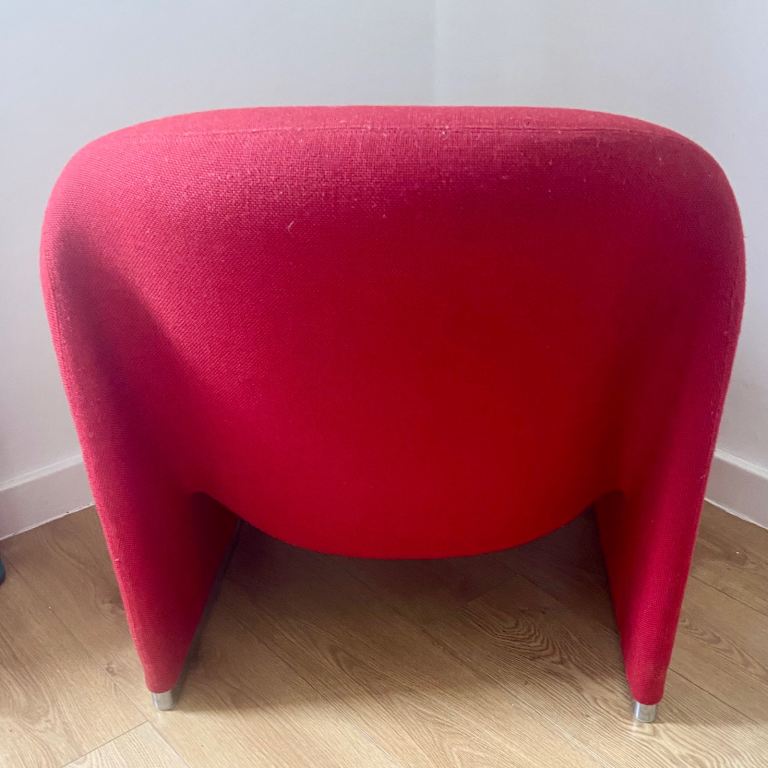 DESIGNER chair