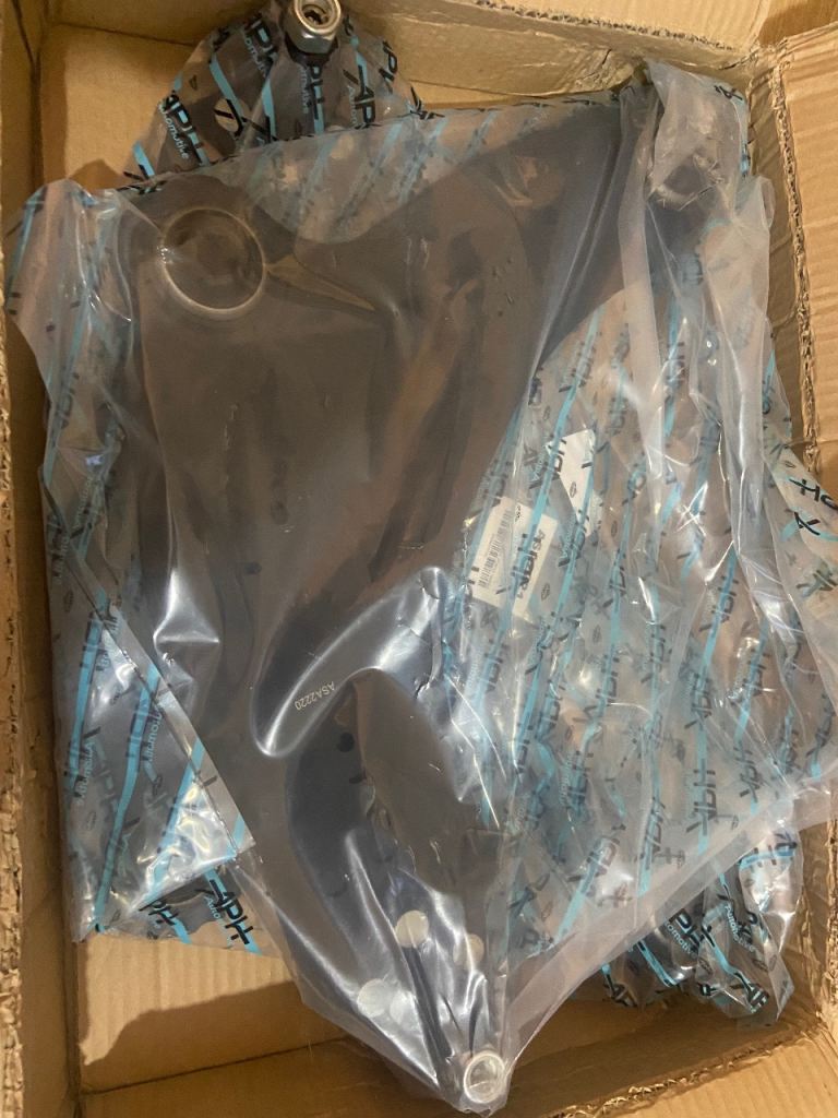 Vauxhall vivaro brand new front arms