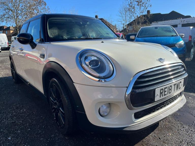 2018 MINI Hatch 1.5 Cooper D II 5dr HATCHBACK DIESEL Manual
