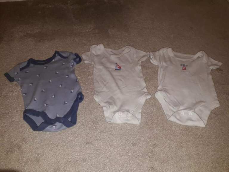 Matalan Blue and White Short Sleeve Bodysuits 3 Pack Set (3-6 months)