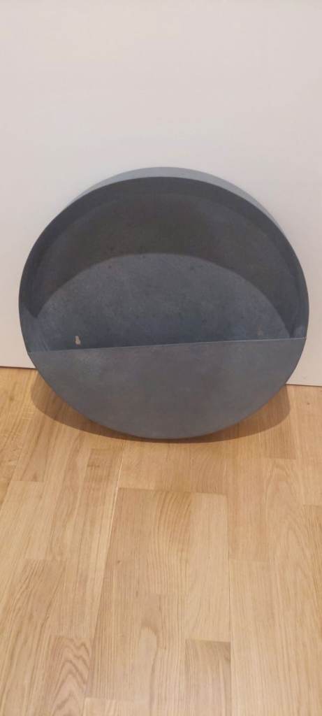 Large Wall Metal Planter – Zinc – 51cm Diameter