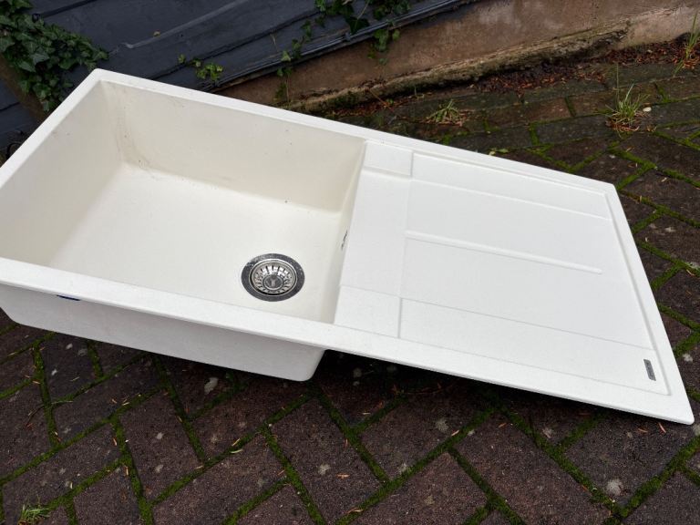 image for Off white kitchen sink. New. £100