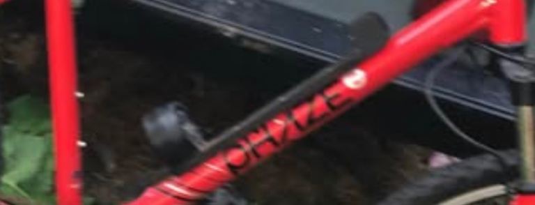 VooDoo Aizan Mountain Bike – Red, Good Condition