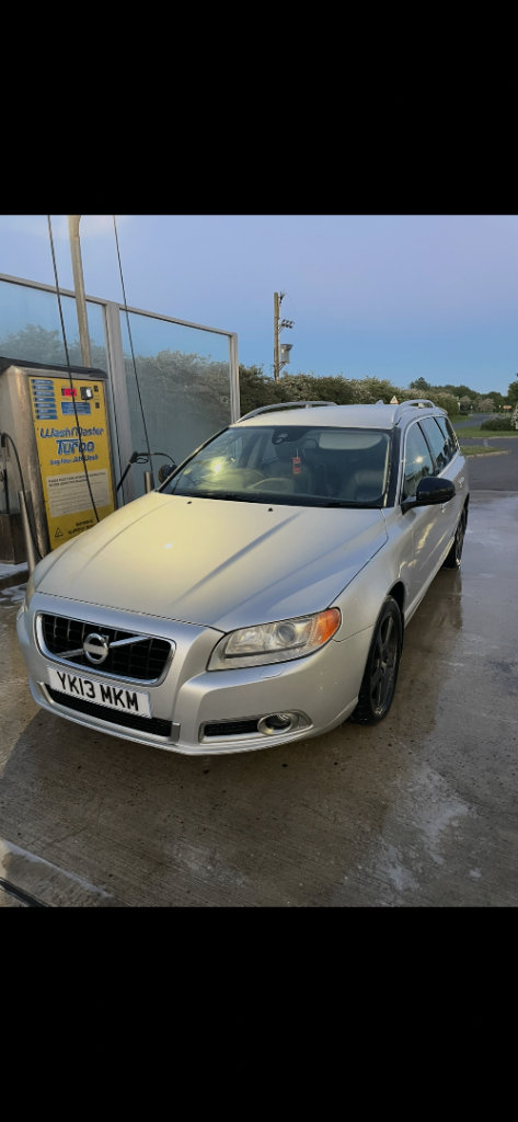 2013 Volvo V70 Automatic gearbox, 2 Keys, Sat nav, Leather, HPI clear, 12months MOT