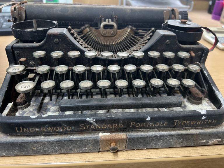 Old typewriter underwood