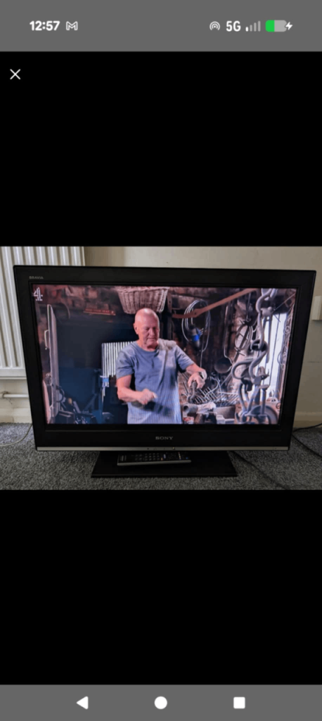 Sony Bravia 32inch LCD HD TV.