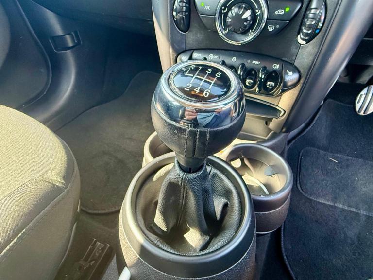 2013 MINI Countryman 2.0 Cooper SD Euro 5 (s/s) 5dr HATCHBACK Diesel Manual