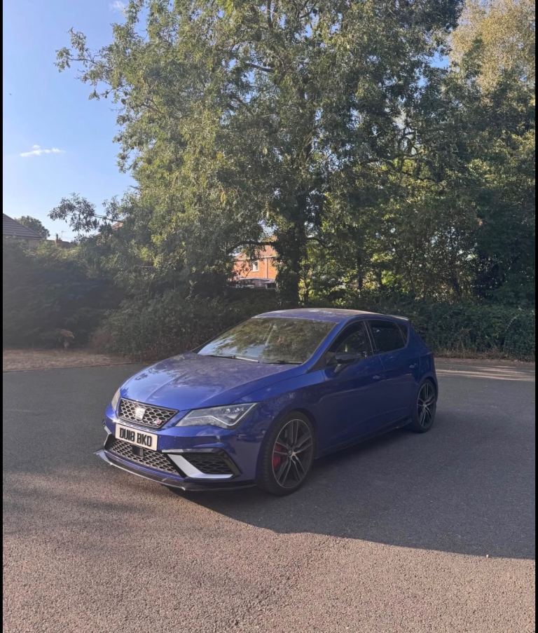 Seat, LEON, Hatchback, 2018, Semi-Auto, 1984 (cc), 5 doors
