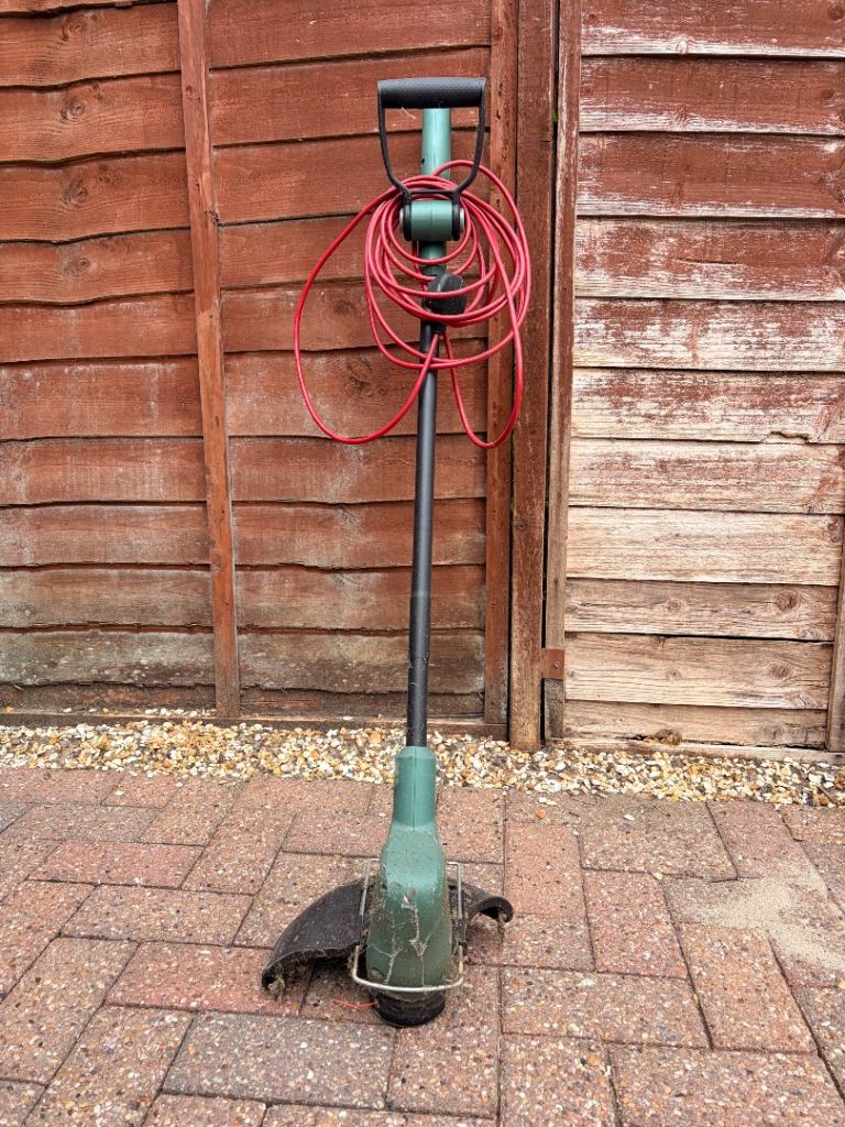 FREE Bosch Garden Strimmer with Cable – Good Condition