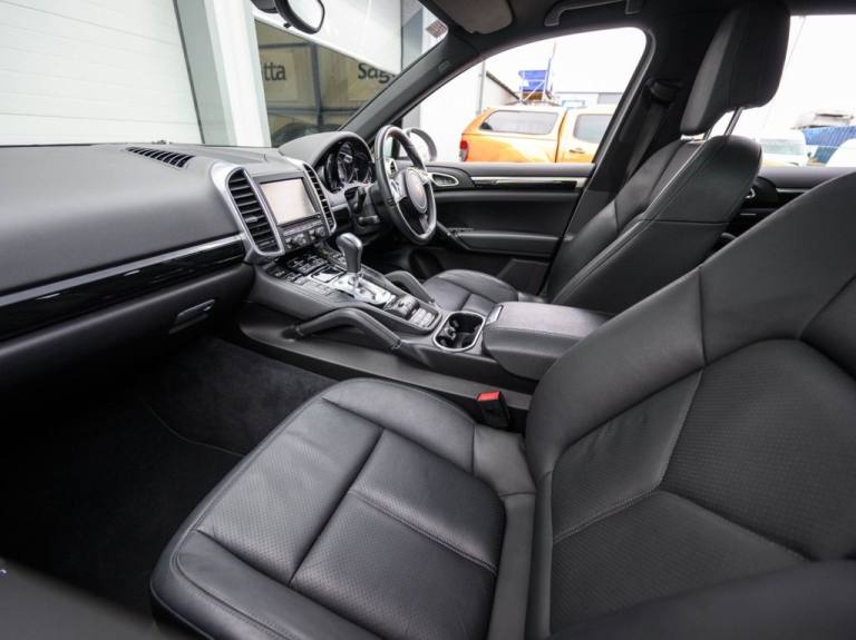2014 Porsche Cayenne 4.5 S SUV 5dr Petrol Automatic AWD (380 g/km, 340 bhp) ESTATE Petrol Automatic