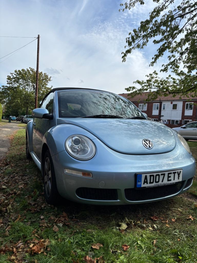Convertible VW Beetle 1.6 