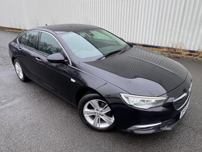 2018 Vauxhall Insignia 1.6 Turbo D ecoTec Tech Line Nav 5dr HATCHBACK DIESEL Manual