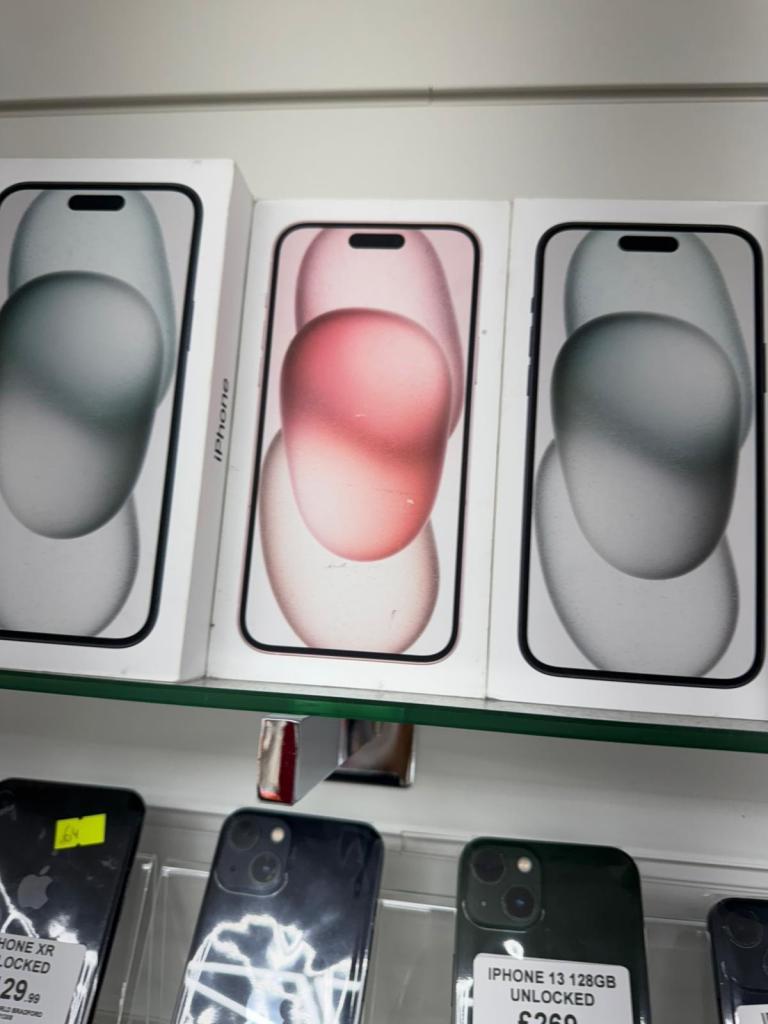 iPhone 15 BRAND NEW BOX ONE YEAR OFFICIAL WARRANTY 