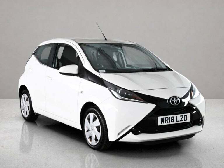 2018 Toyota AYGO 1.0 VVT-i X-Play 5dr HATCHBACK PETROL Manual