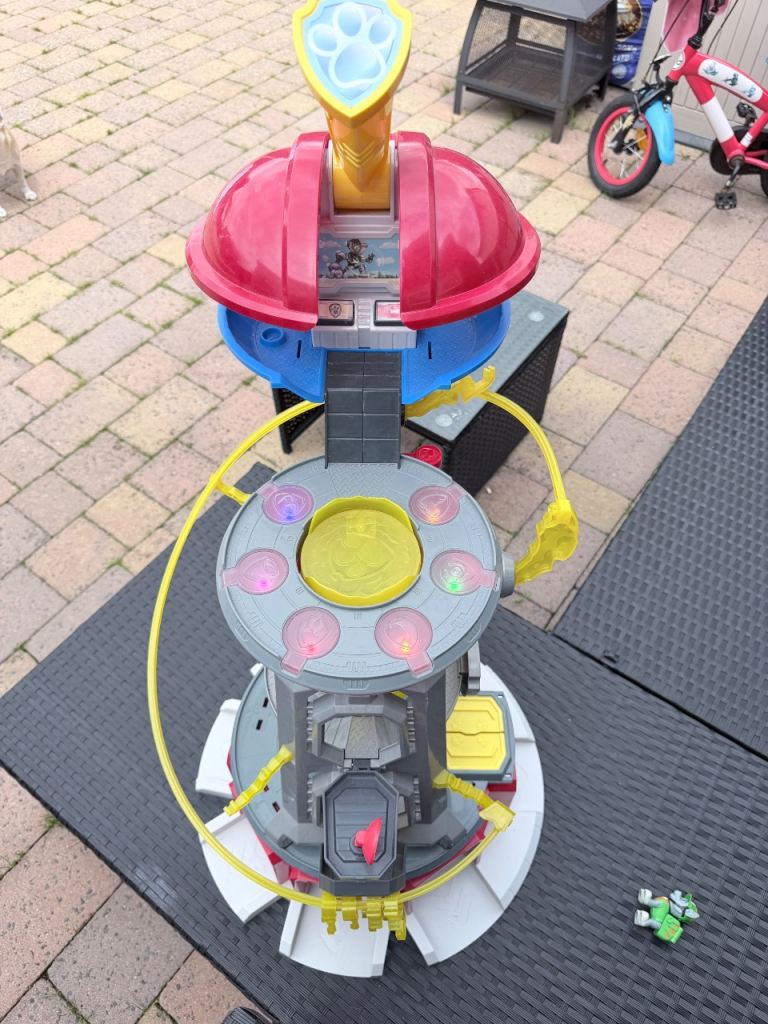 paw patrol tower
