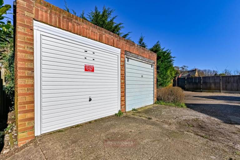 Garage To Rent Eton Wick Slough/Windsor 