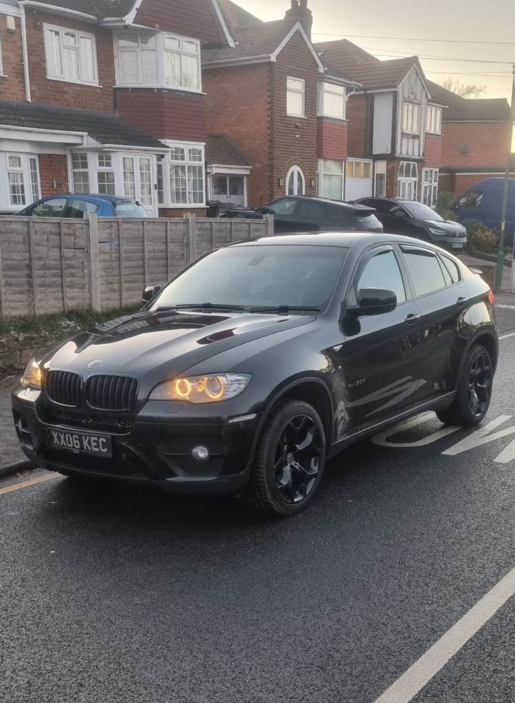 BMW, X6, Coupe, 2012, Semi-Auto, 2993 (cc), 4 doors