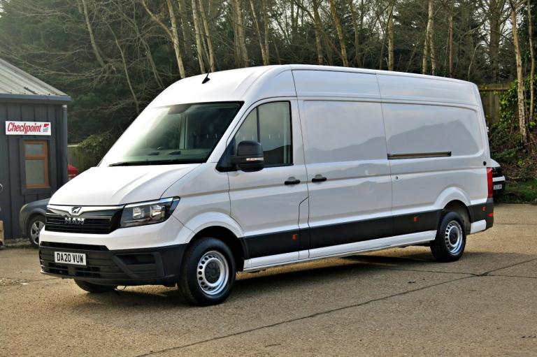 MAN TGE 140HP CRAFTER TRENDLINE SPEC 3140d White Manual Diesel 2020