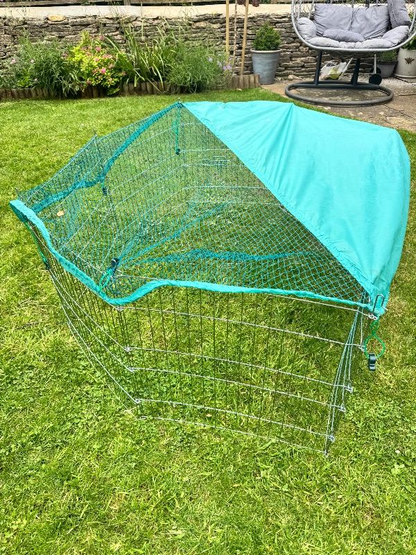 8 piece pop up cage for small pets 