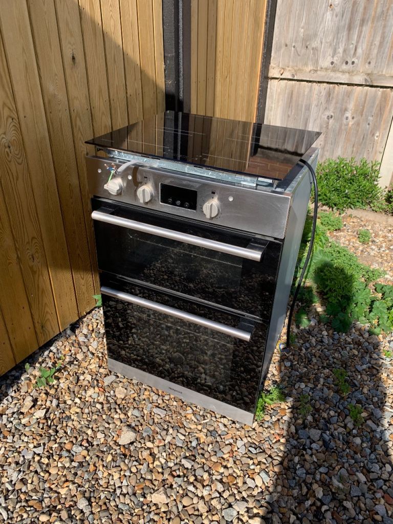 Hotpoint oven & hob integrated