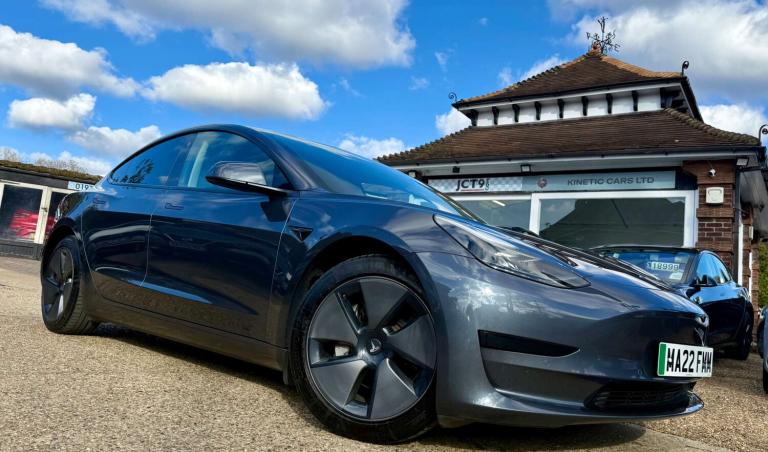 2022 Tesla Model 3 Model 3 Standard Range + 4dr Saloon Electric Automatic