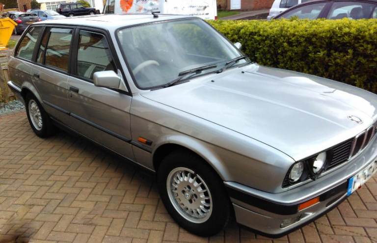 BMW 320i E30 ESTATE Spare Parts Only 1988 BMW 3 Series *SPARE PARTS*, & 93/94 BMW Brake Pads