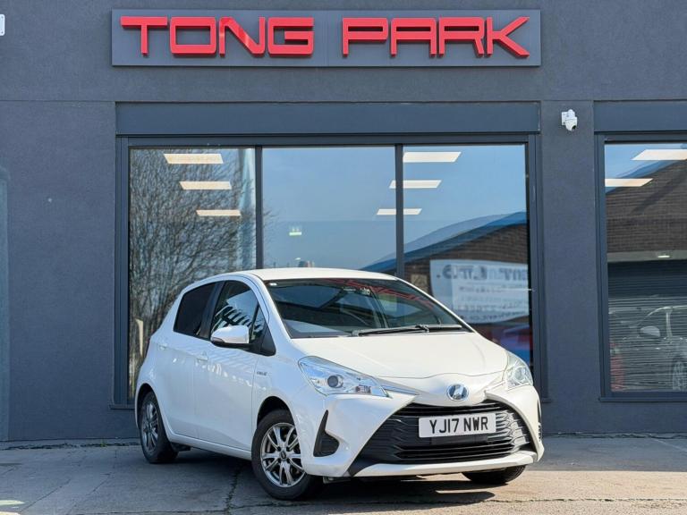  Toyota Yaris 1.5 VVT-h Icon E-CVT Euro 6 (s/s) 5dr Petrol/Electric Hybrid Automatic