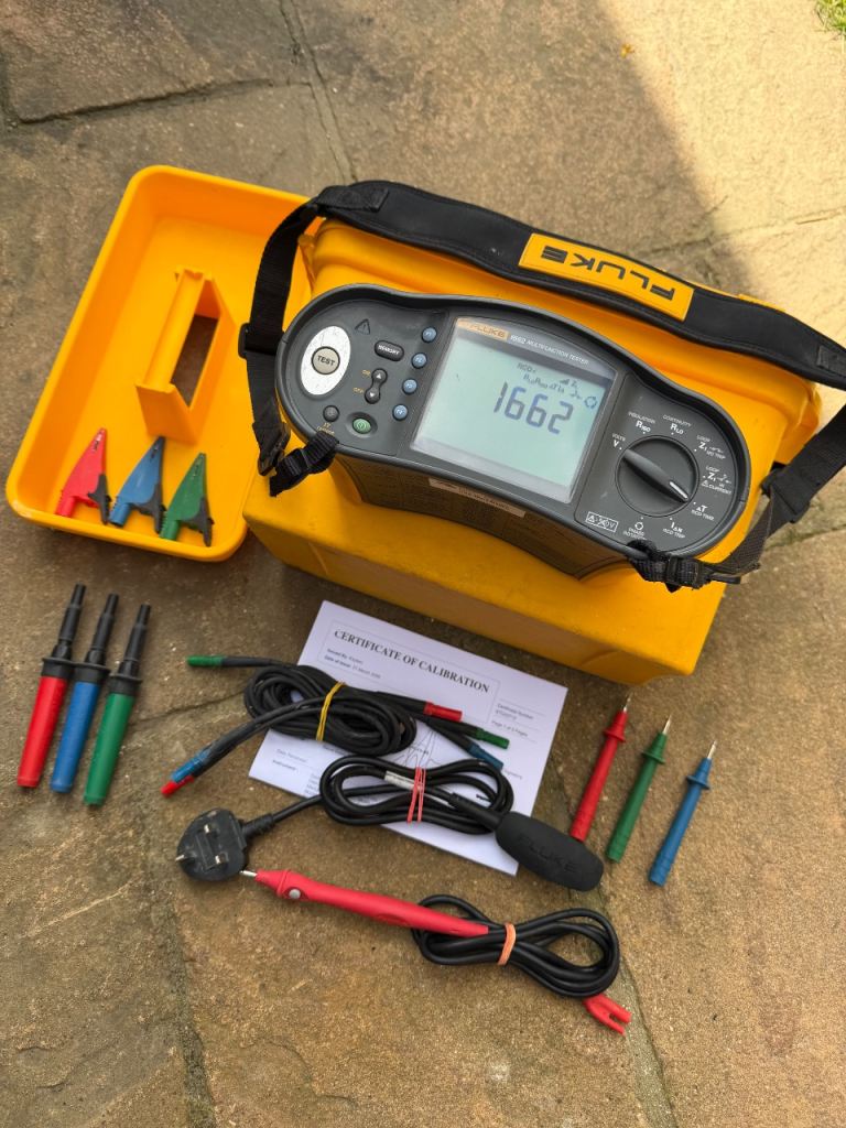 FLUKE 1662 ELECTRICAL TESTER CALIBRATED 