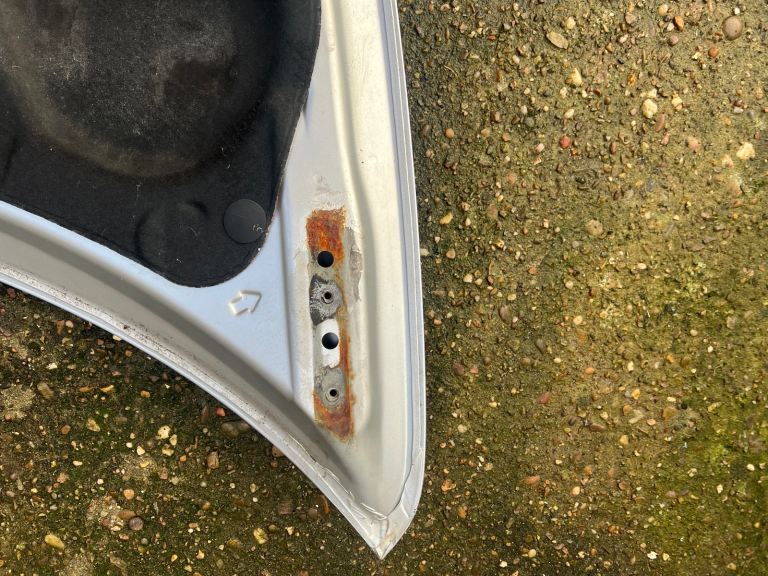 HONDA JAZZ MK2 BONNET IN SILVER 2005