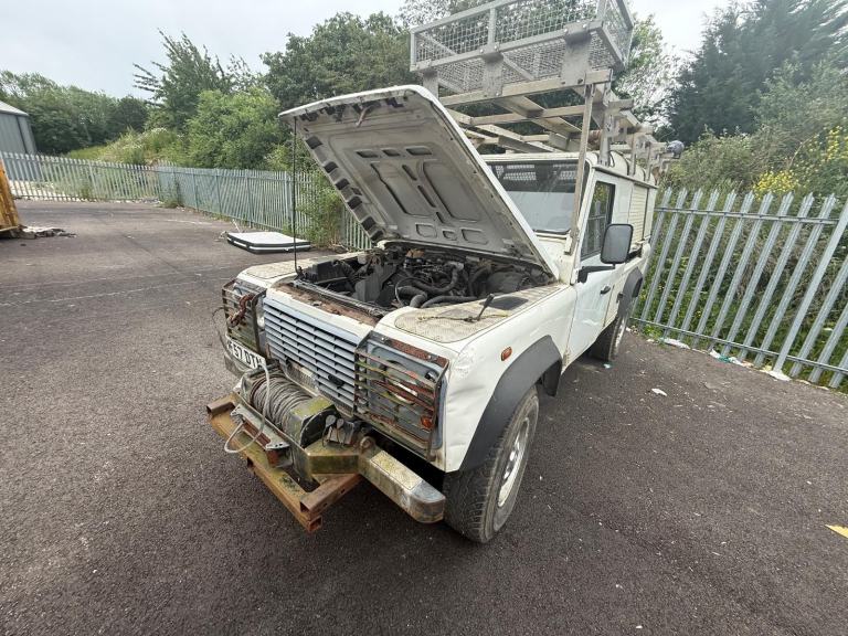 Land Rover Defender For sale open to offers to clear space 