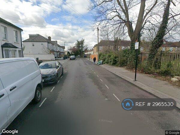 2 bedroom house in Meadow View Road, Thornton Heath, CR7 (2 bed) (#2965530)