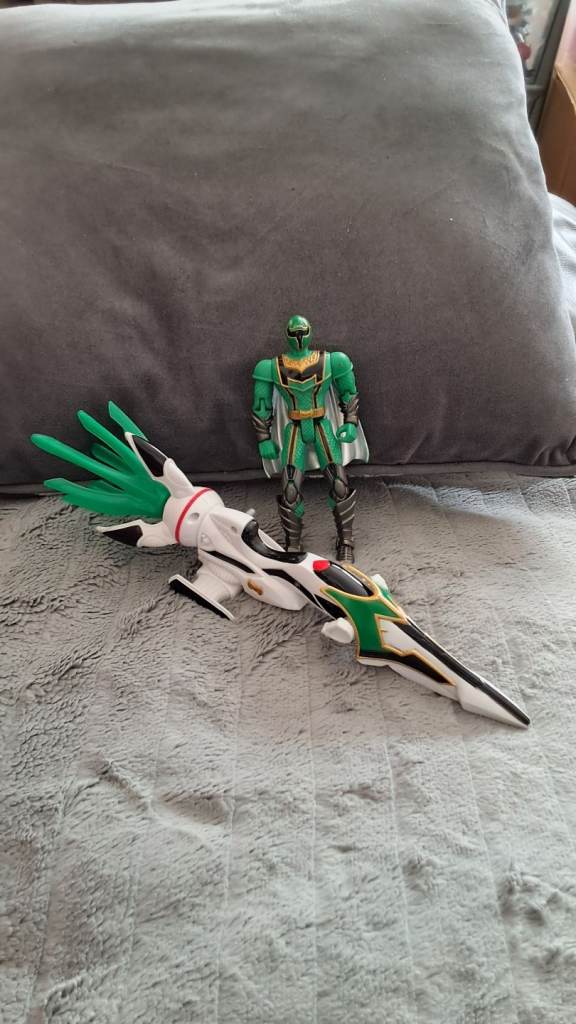 Power Rangers Mystic Force Mystic Racer With Green Ranger