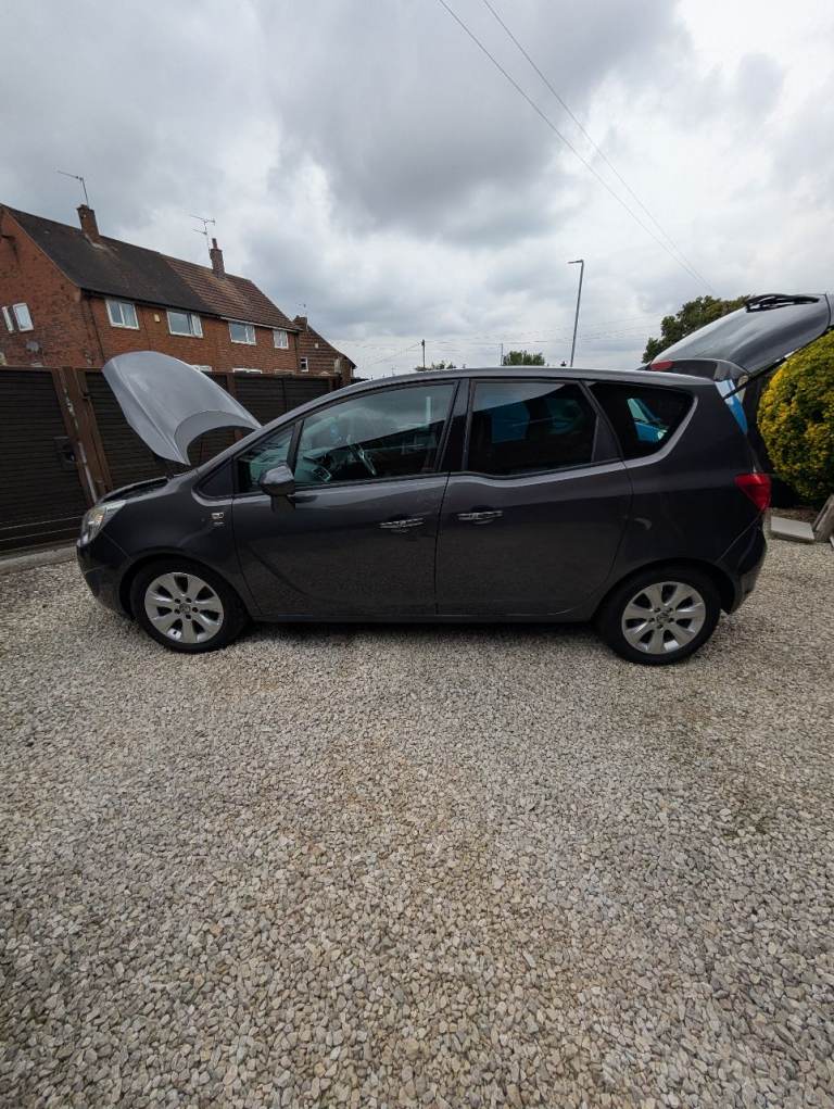 2011 Vauxhall Meriva 1.7 CDTI SE – Low Mileage (82k), Long MOT, Panoramic Roof, Tow Bar