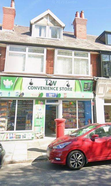 Retail Shop to rent, £135pw+VAT- Wirral Liverpool- Direct from Landlord - No extra Fees