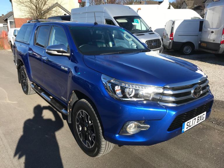 2017 Toyota Hilux Invincible X D/Cab Pick Up 2.4 D-4D PICK UP DIESEL Manual