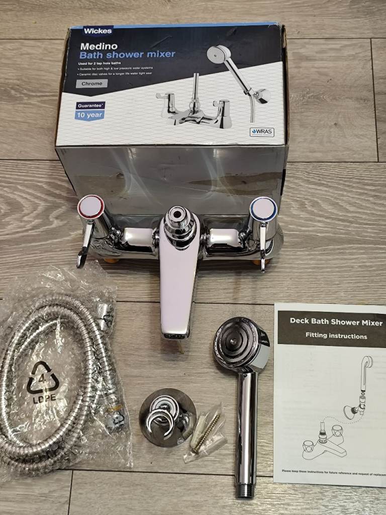 WICKES MEDINO BATH SHOWER MIXER TAP COMPLETE